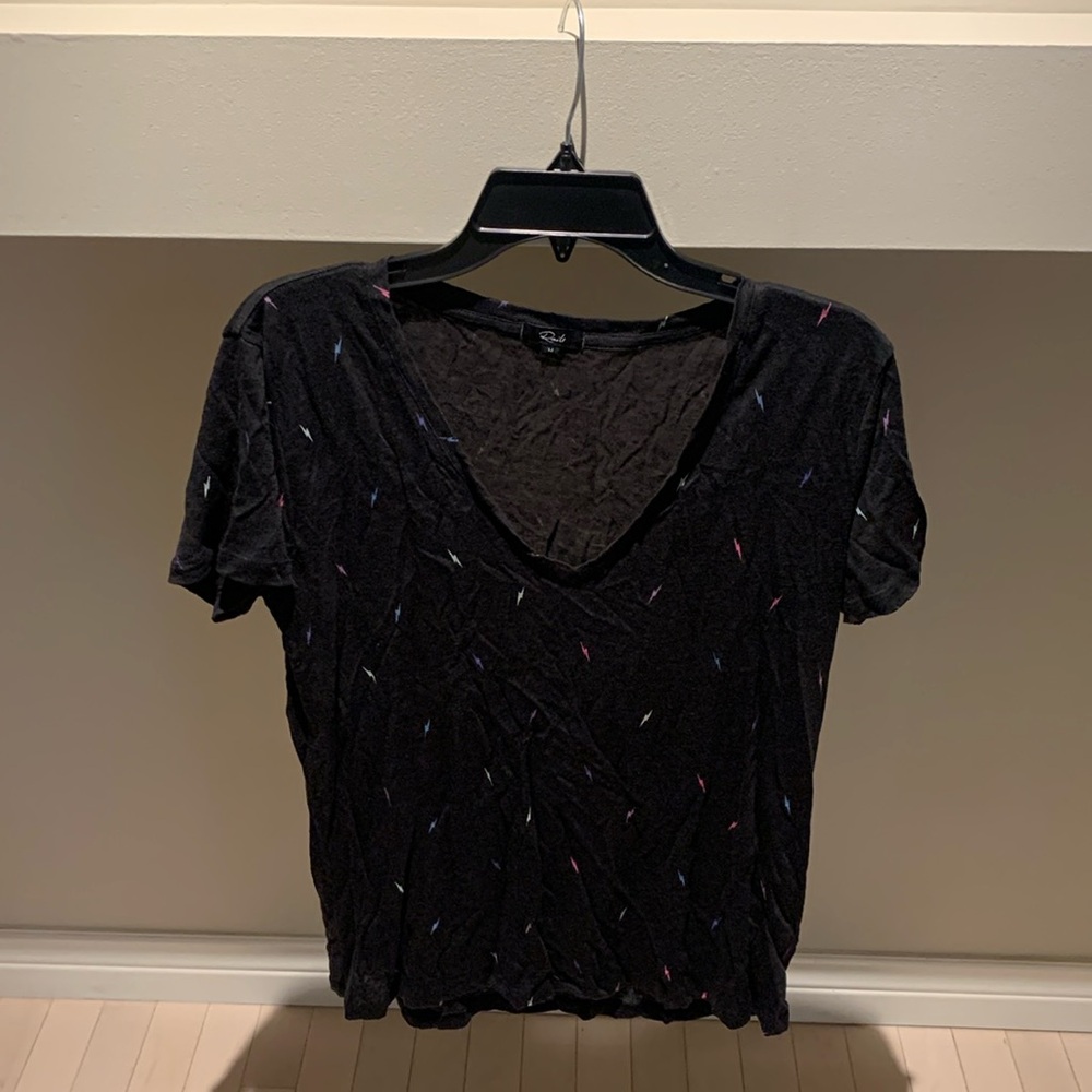 Rails v-neck tee shirt